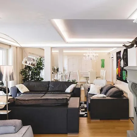 Sleeps 8 With Pool Air Con And Wifi Villa